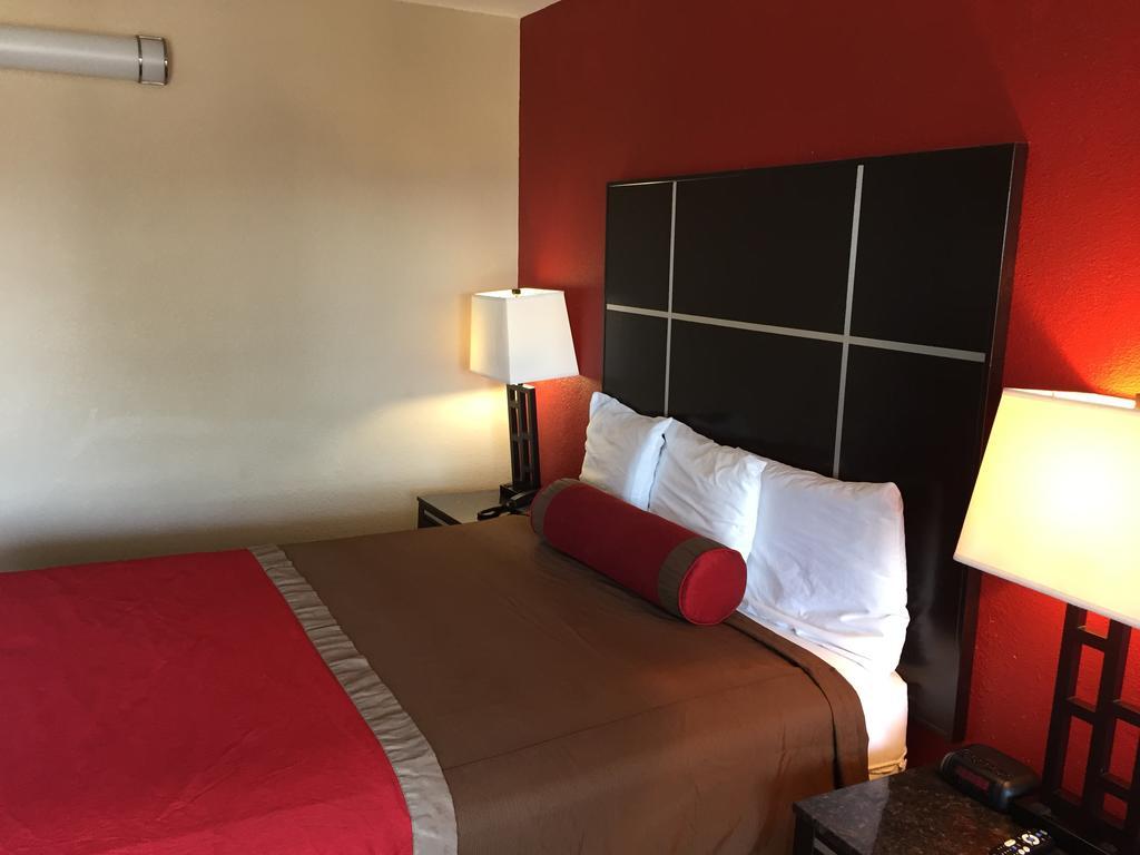 Harbor Inn & Suites Oceanside Habitación foto