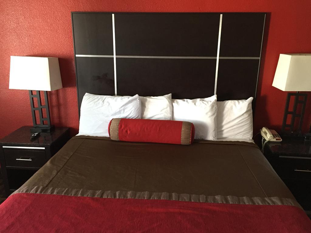 Harbor Inn & Suites Oceanside Habitación foto